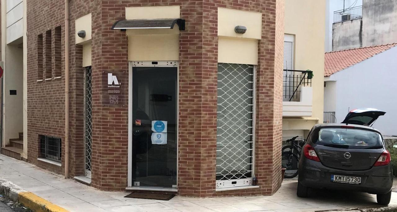 Downtown Charming Studio كالاماتا المظهر الخارجي الصورة