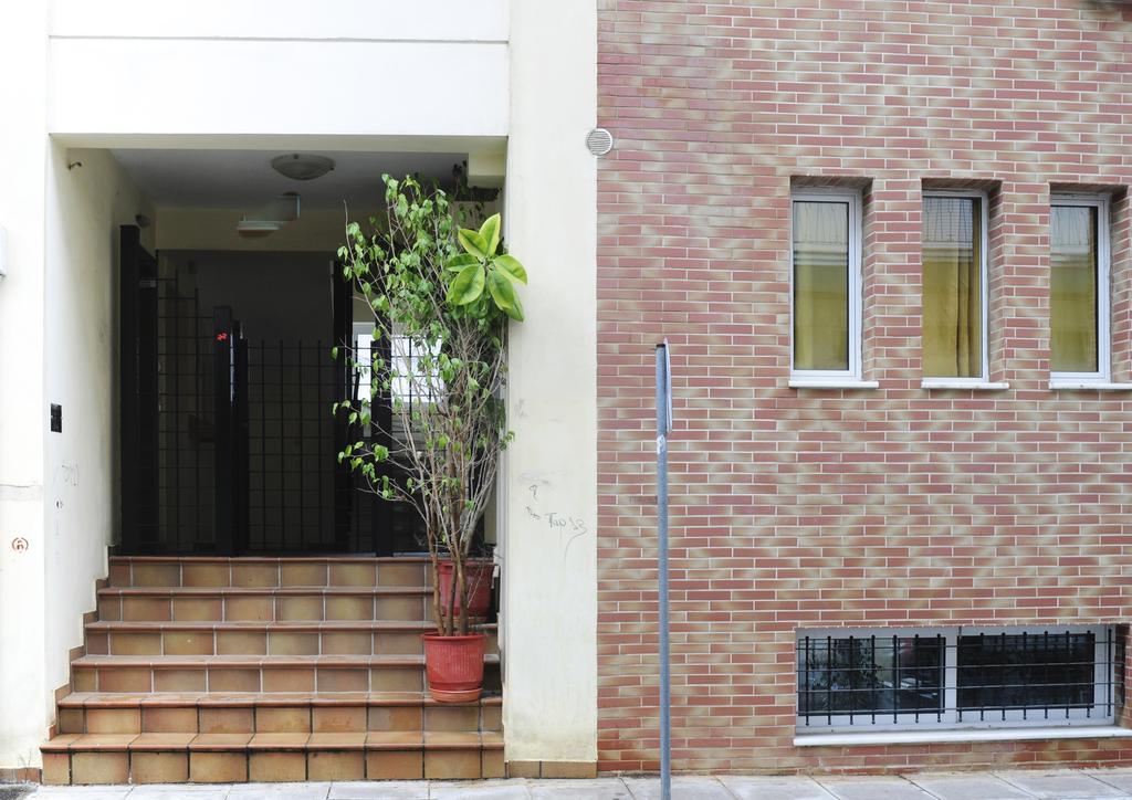 Downtown Charming Studio كالاماتا المظهر الخارجي الصورة